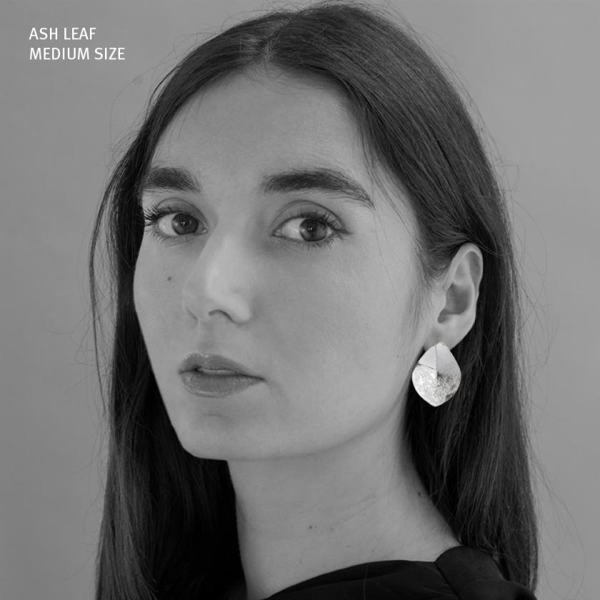 Naušnice ASH LEAF sjajne medium