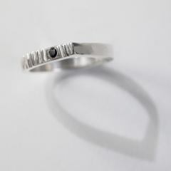 Ring VIVI RIPPLE spinel